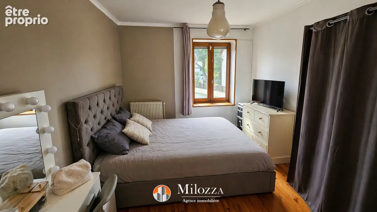 Maison 5 pièces 96 m² - 4 chambres, garage - La Verpillière - photo 3