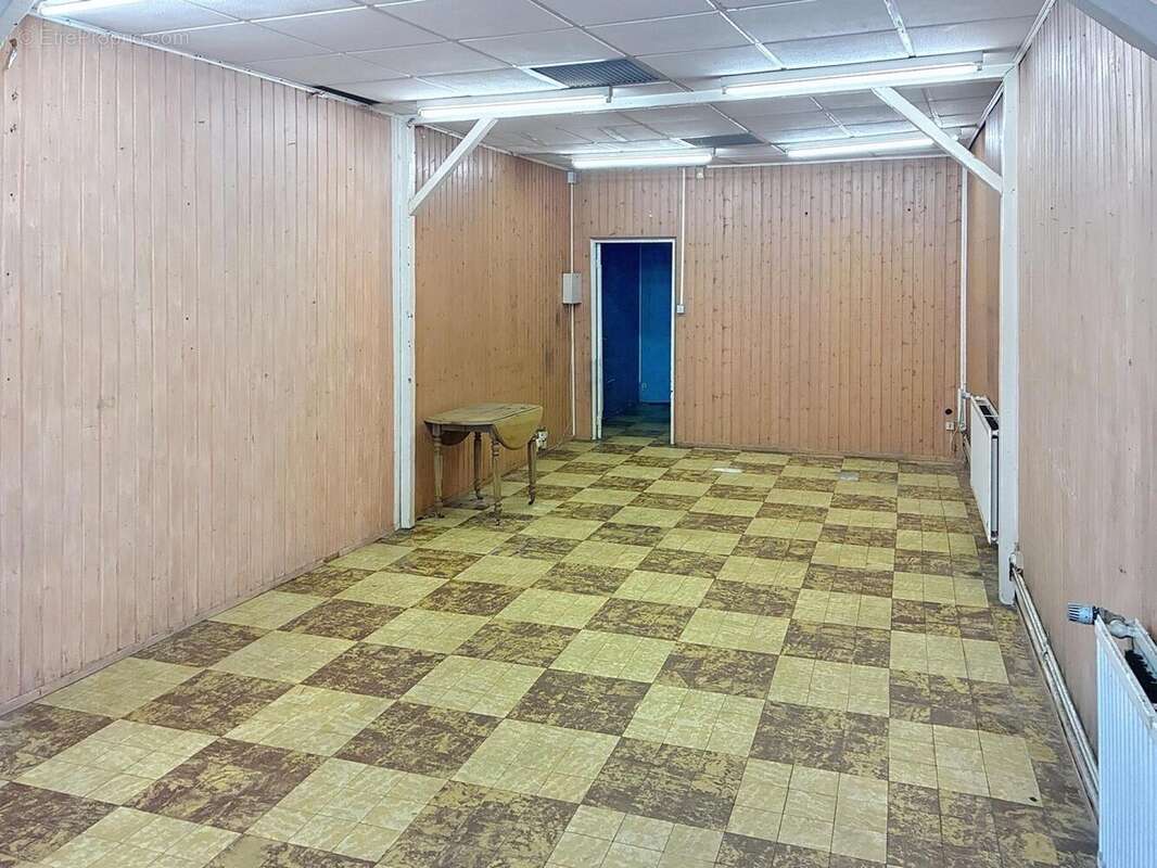 Photo 8 - Commerce à LENS