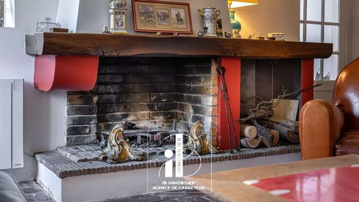 Maison à GREZ-SUR-LOING