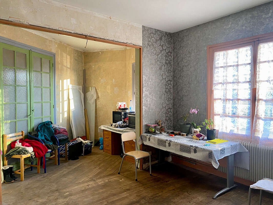 Maison à MOULEYDIER