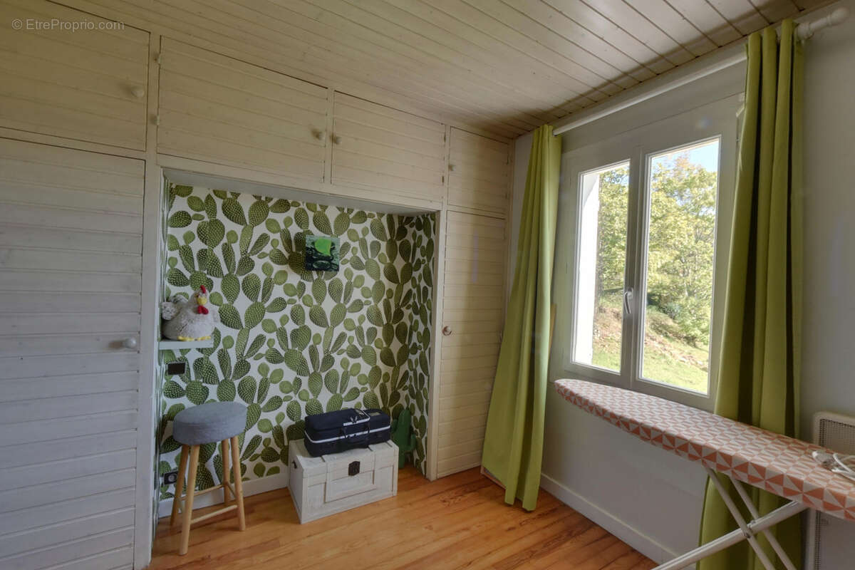 Maison à LE CHEYLARD