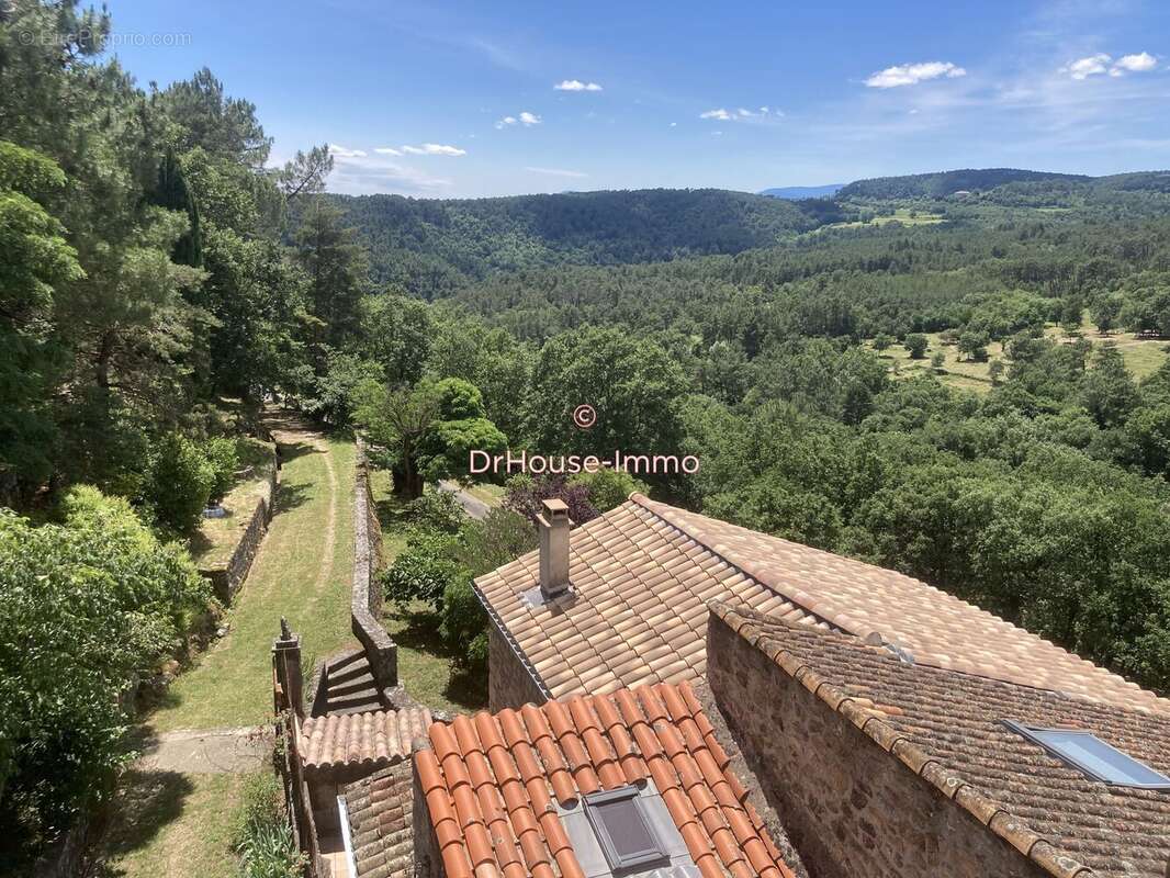 Maison à TAURIERS