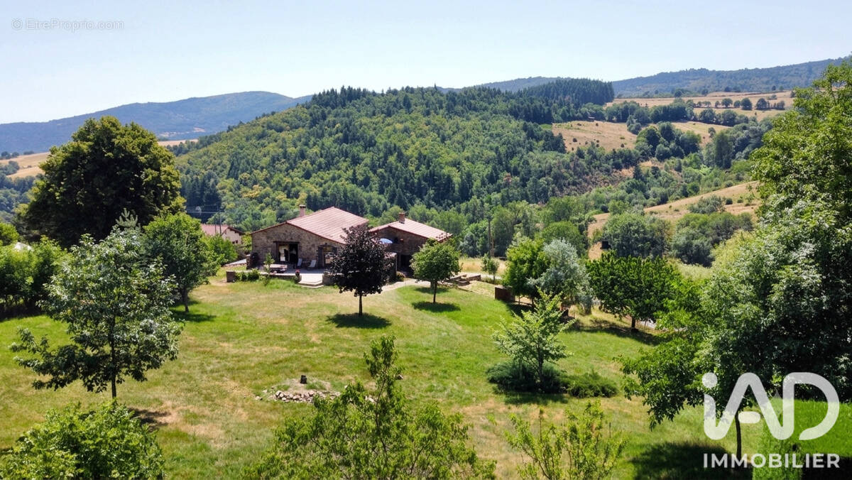 Photo 1 - Maison à PREAUX