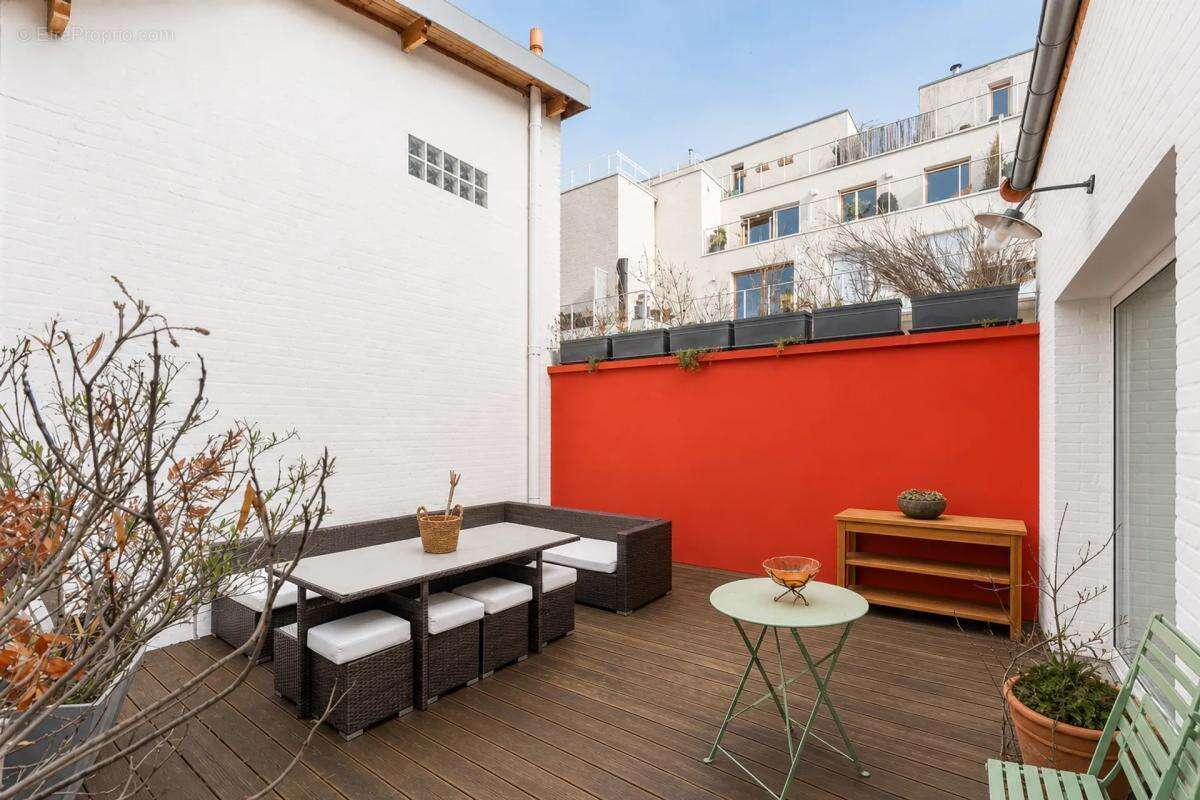 Maison à SURESNES