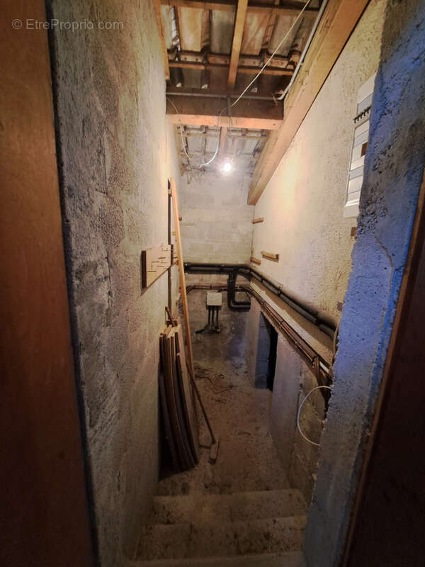 Maison à LE CASTELLET