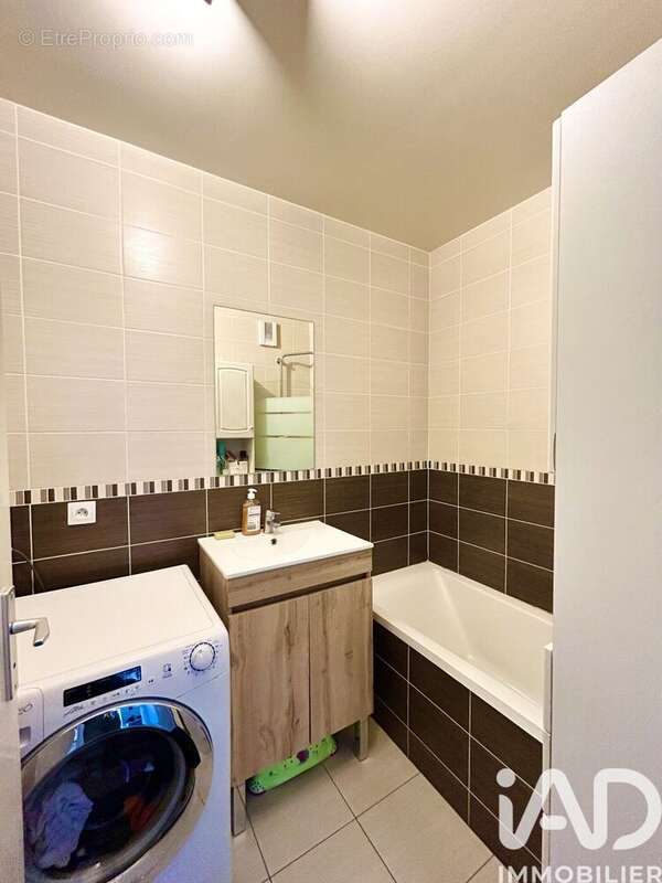 Photo 7 - Appartement à LIEUSAINT