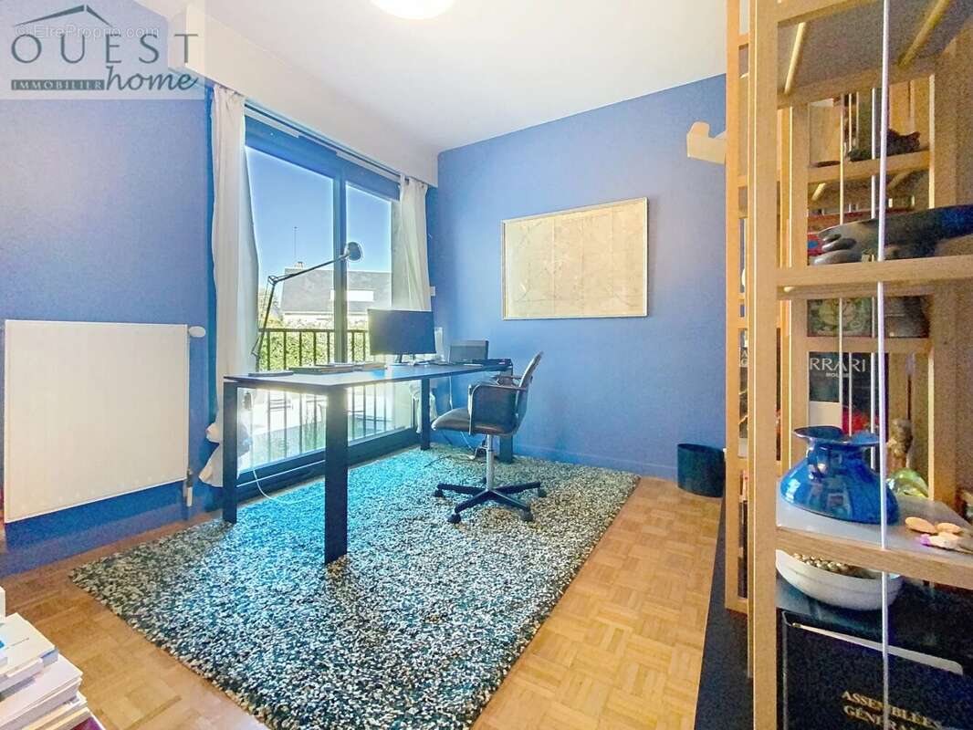 Maison familiale de 6 chambres avec jardin paysagé et piscin - photo 9
