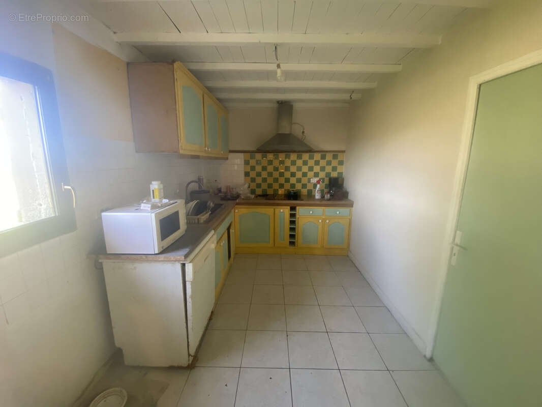 Maison à CASTERA-VERDUZAN