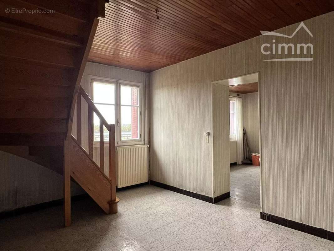 Maison à PIERREFITTE-SUR-LOIRE