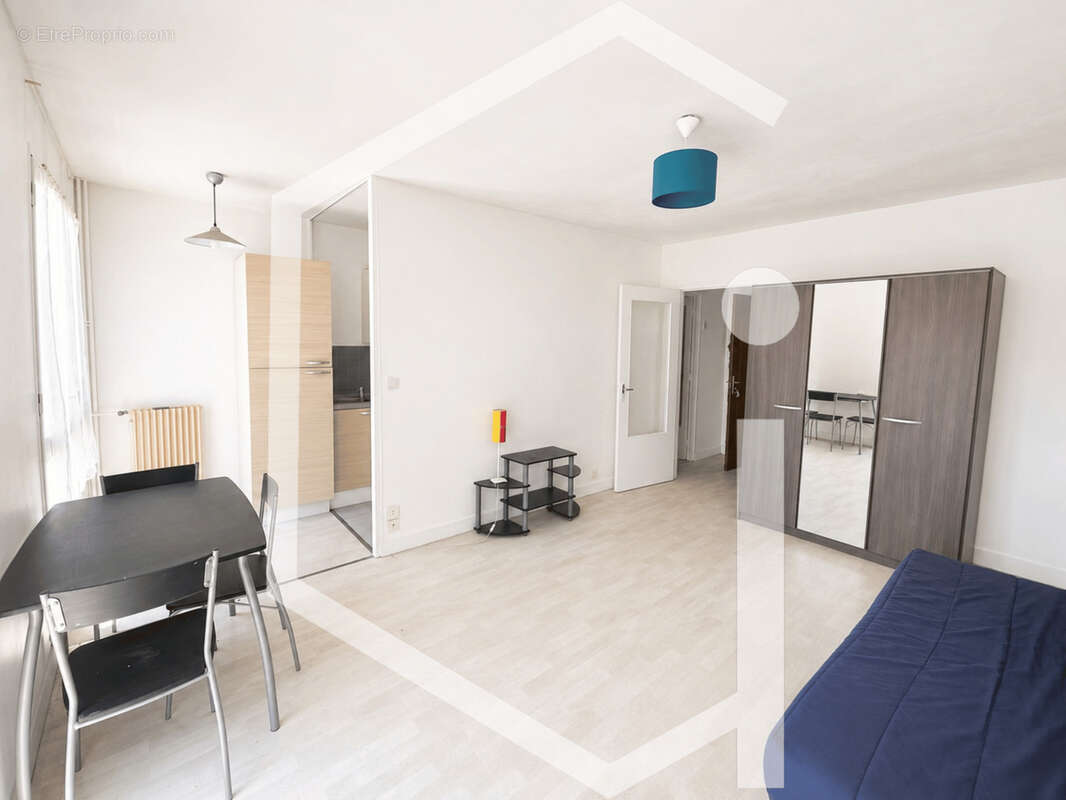 Appartement à COSNE-COURS-SUR-LOIRE
