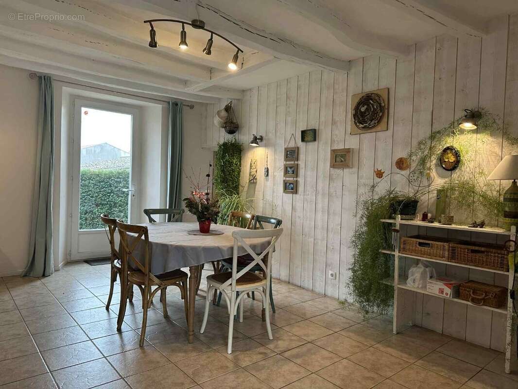 Maison à LA TOURLANDRY