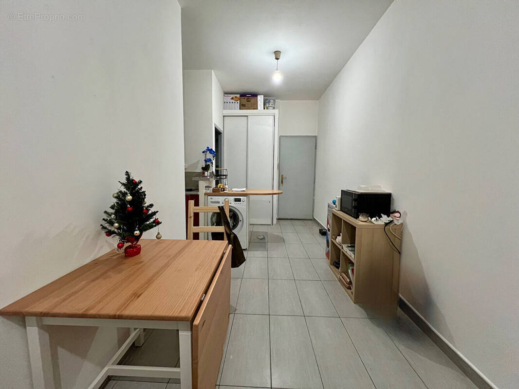 Appartement à MARSEILLE-1E