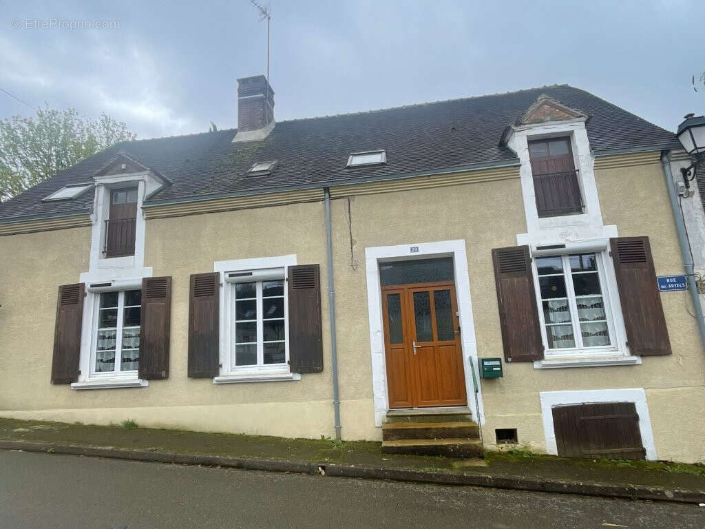 Maison à AUTHON-DU-PERCHE