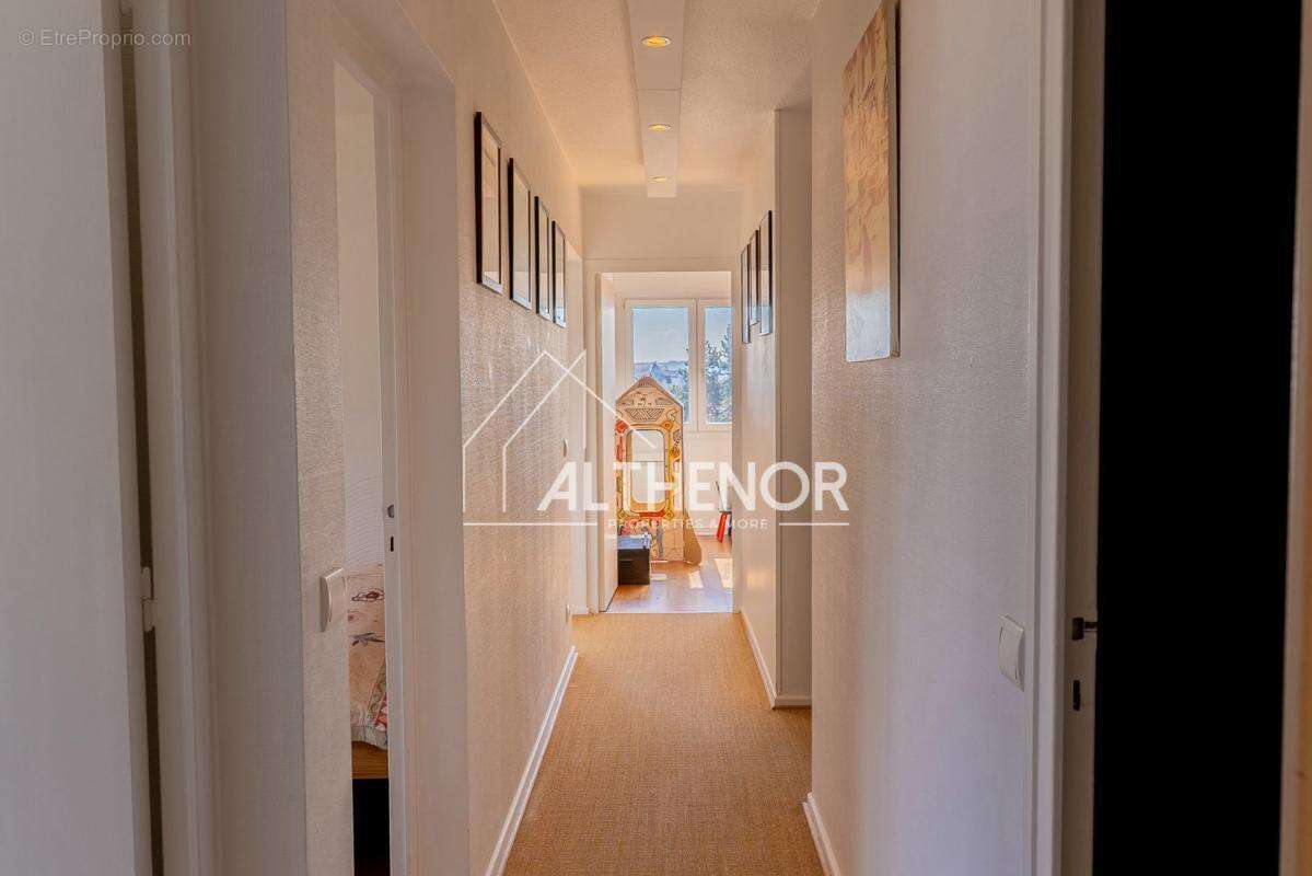 Appartement à ANNECY-LE-VIEUX