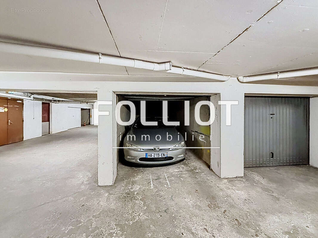 Appartement T2 avec vue sur le canal + GARAGE individuel - photo 3