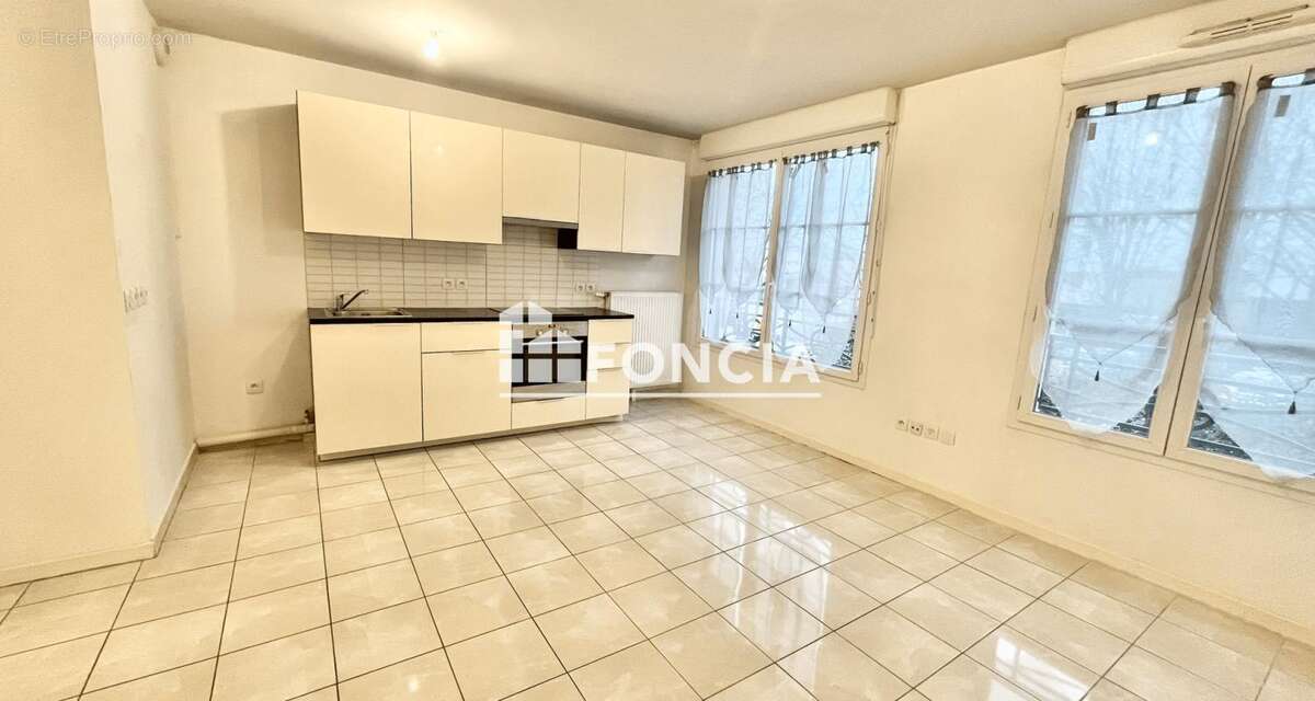 Appartement à PLAISIR
