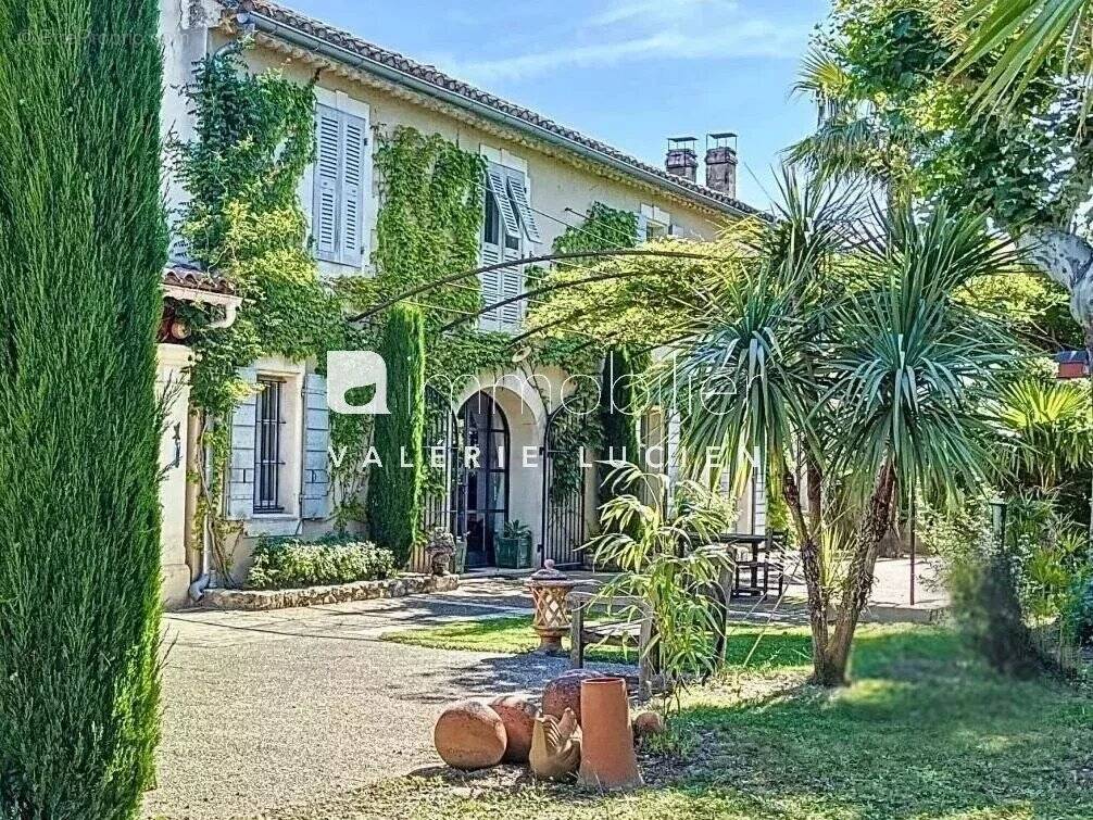 Maison à SAINT-REMY-DE-PROVENCE
