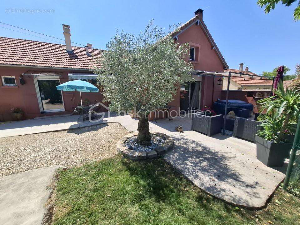 Maison T3 avec jardin arboré - photo 16