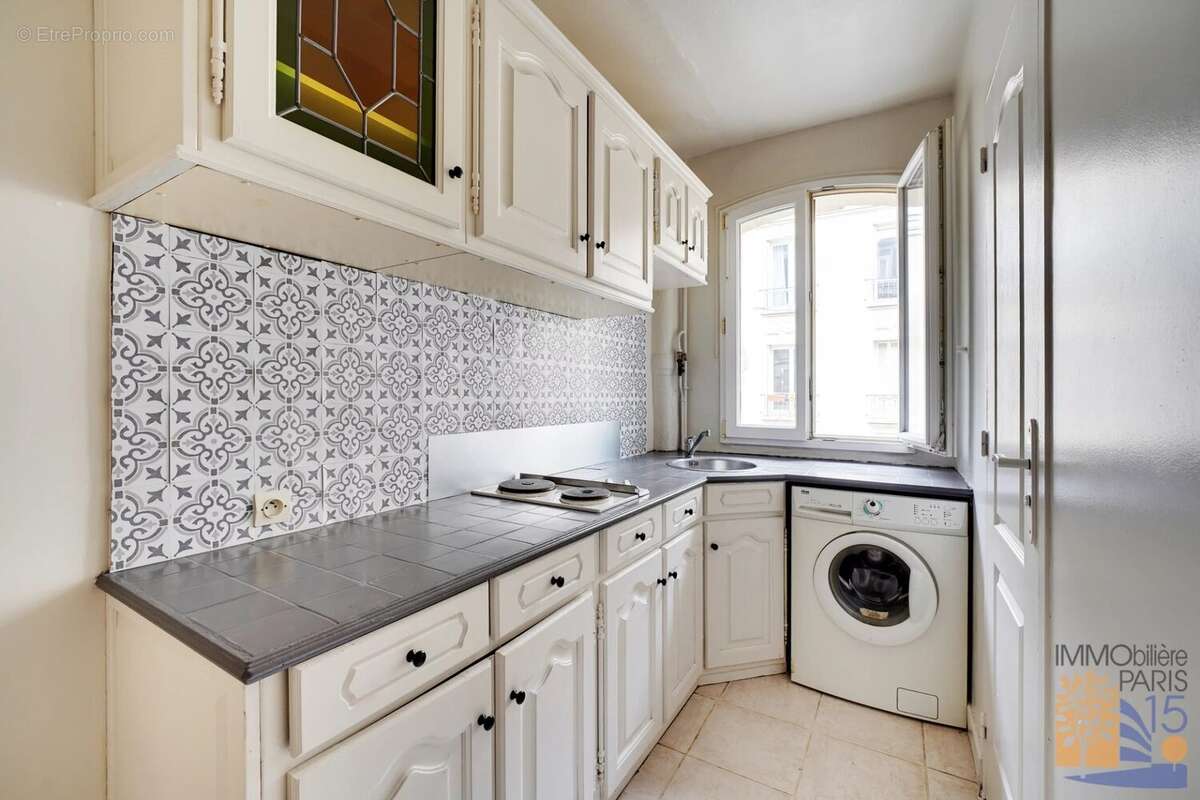 Appartement à PARIS-15E