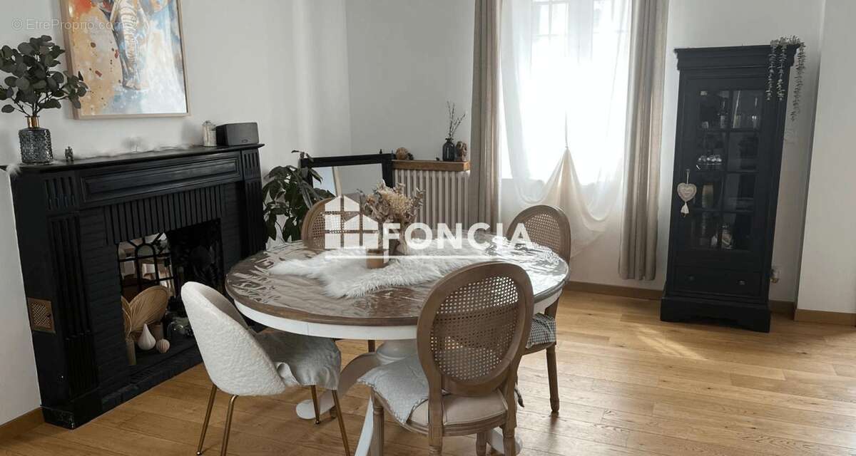 Maison à ARNAGE