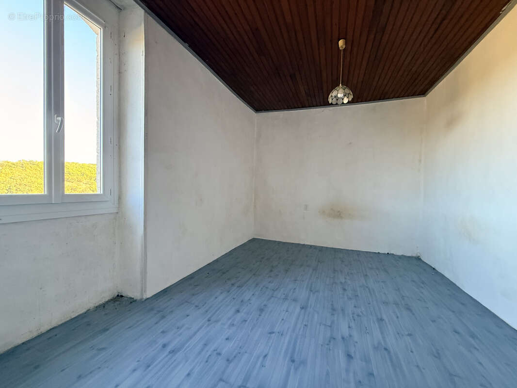 Maison à HAUTEFAGE-LA-TOUR