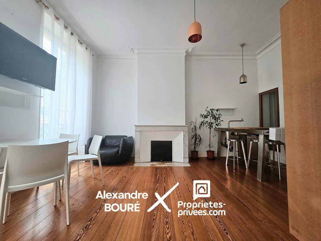 Appartement à BORDEAUX