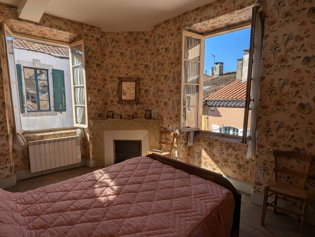 Maison à LA BASTIDE-DE-SEROU
