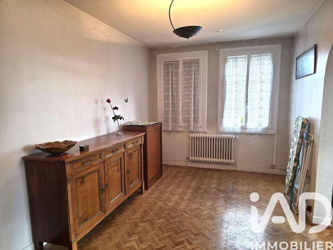 Photo 5 - Maison à FLEURY-LES-AUBRAIS