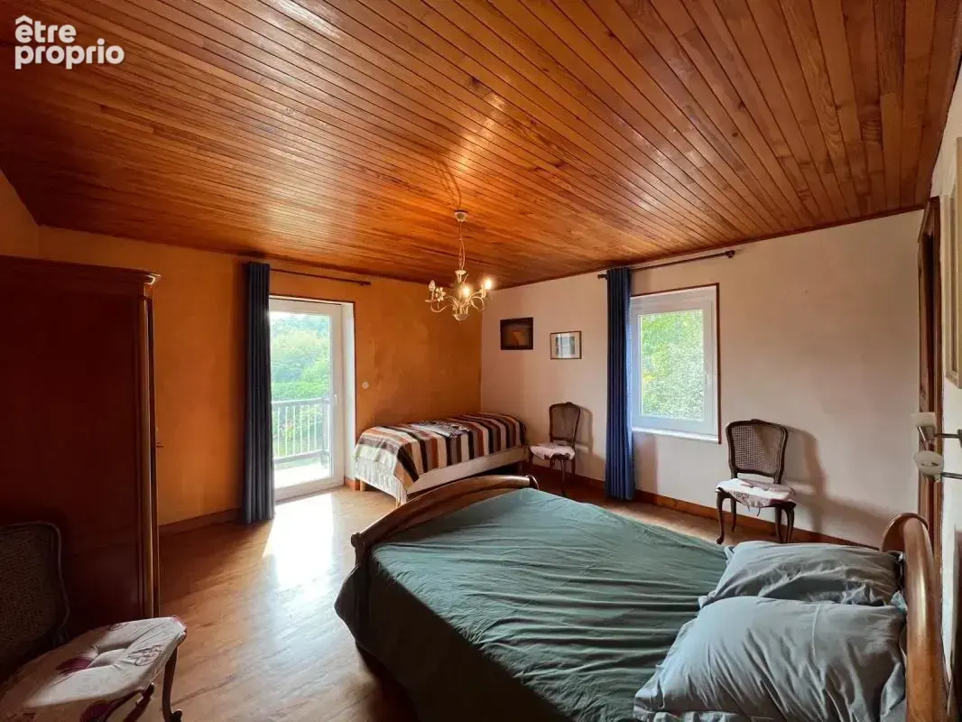 À VENDRE en EXCLUSIVITÉ à BLOYE - Maison mitoyenne avec dépendance et beau terrain de 938 m² - photo 6