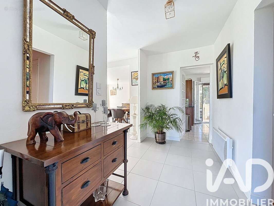 Photo 5 - Maison à VELAUX