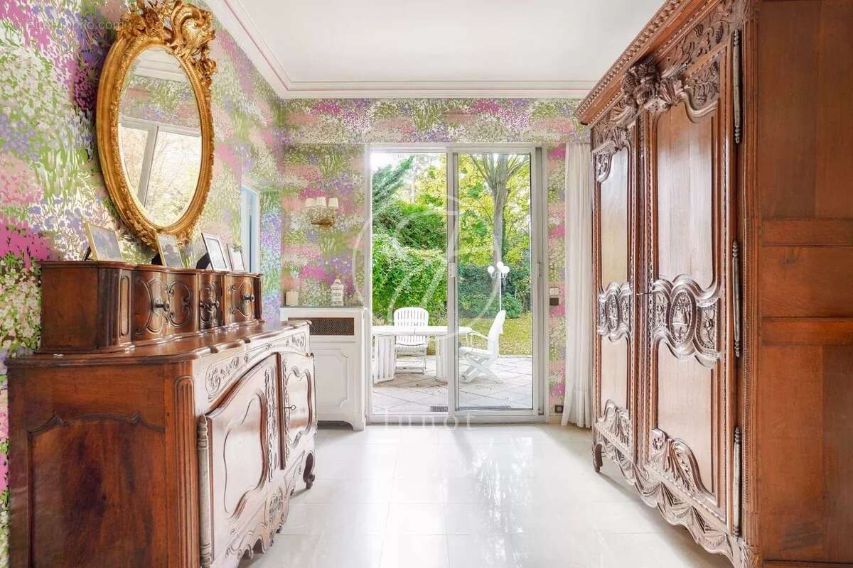 Maison à LE VESINET