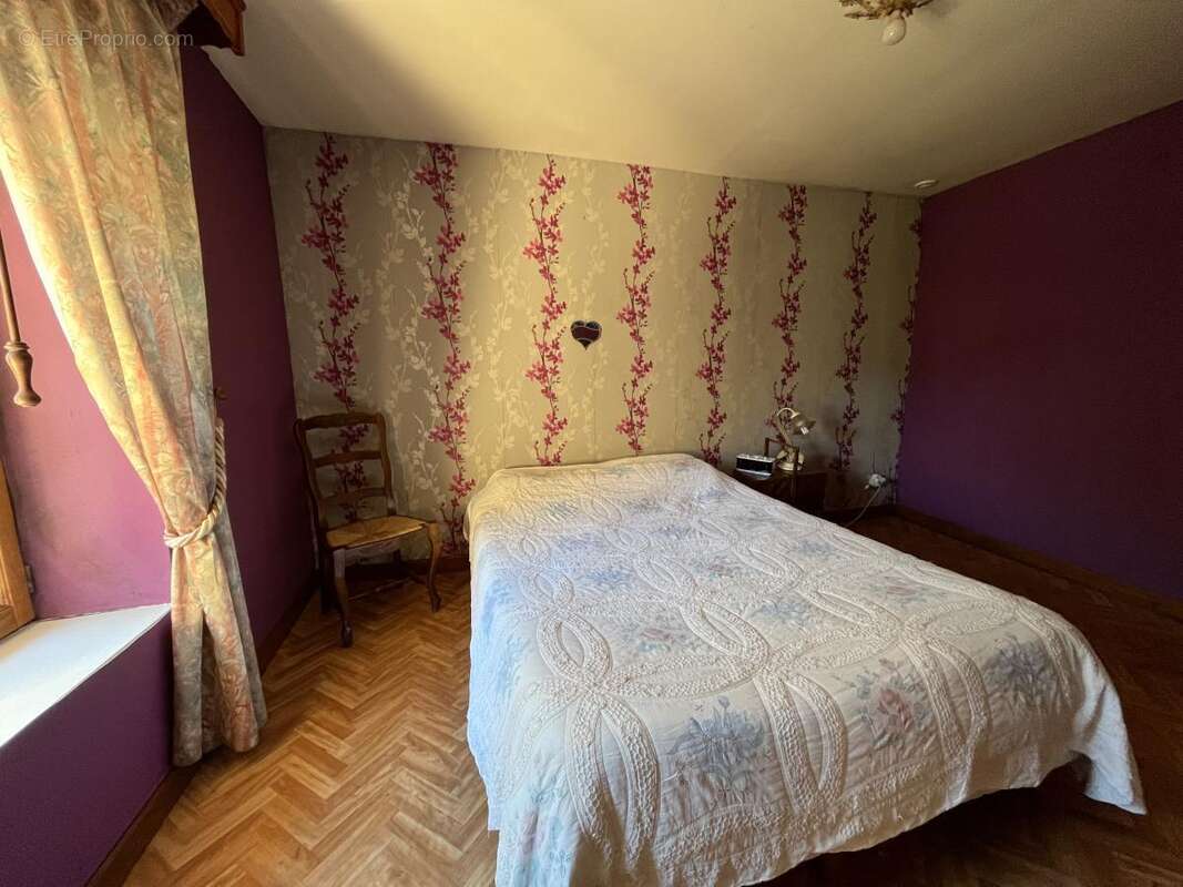 Maison à THORIGNE-SUR-DUE