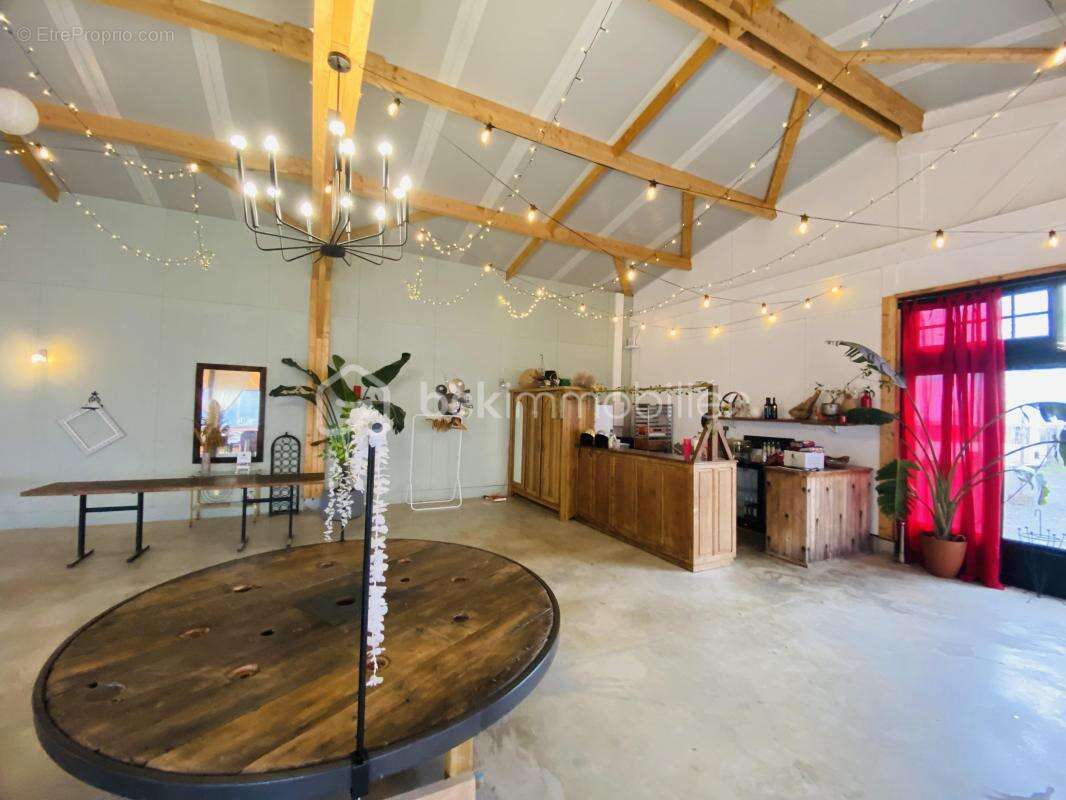 Maison à SAINT-JOUAN-DES-GUERETS