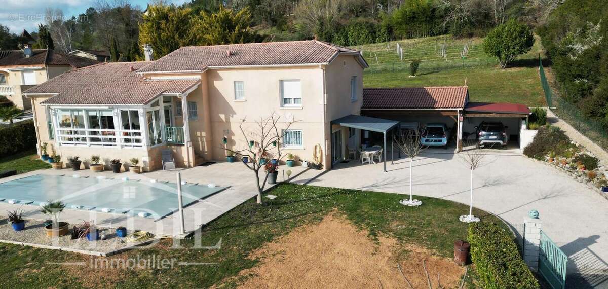 Maison à PRAYSSAC