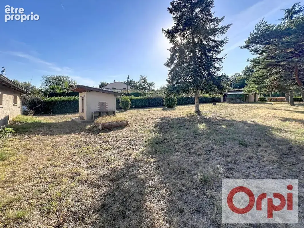 Terrain à SAINT-PAUL-SUR-SAVE
