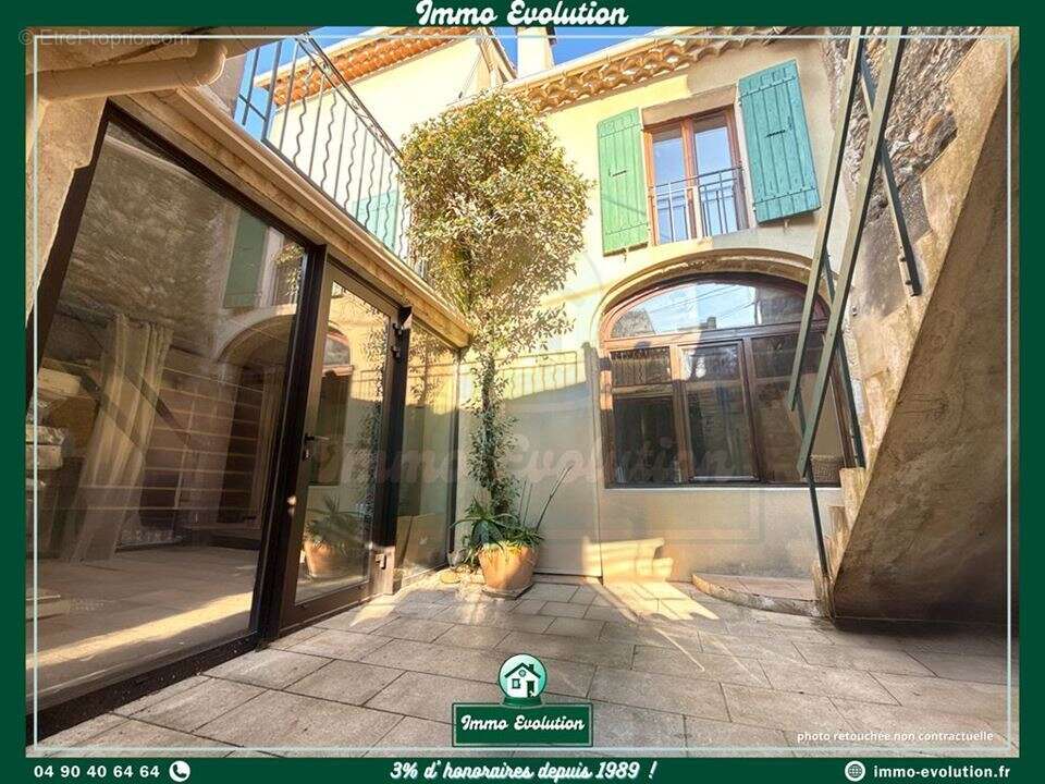 Maison à COURTHEZON