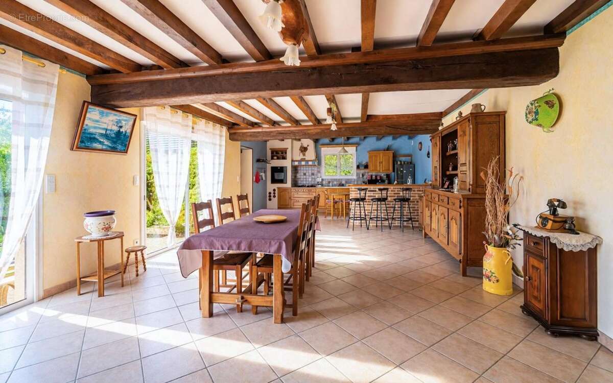 Maison à SAINT-MARS-LA-BRIERE