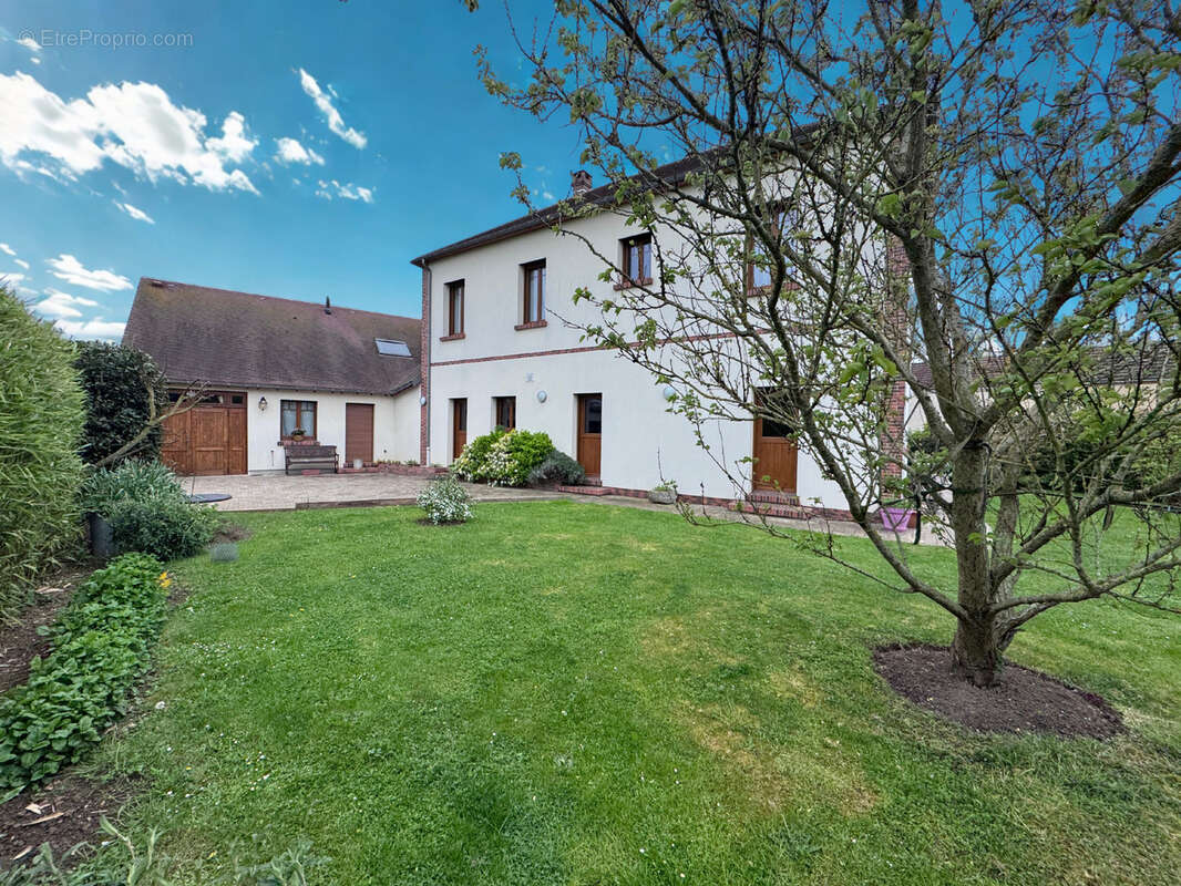 Maison à EZY-SUR-EURE