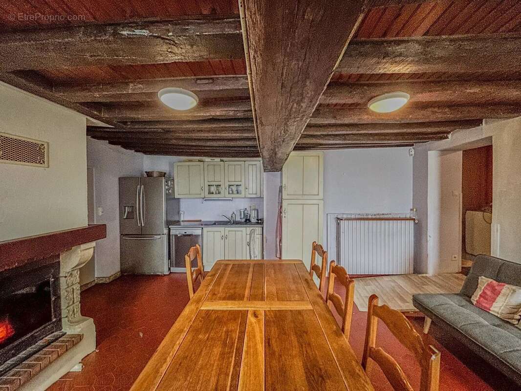 Maison à COURVILLE-SUR-EURE