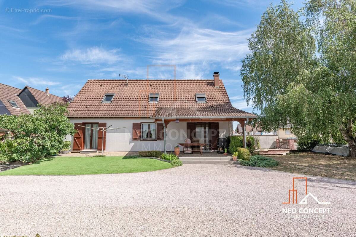 Maison à OBERHOFFEN-SUR-MODER