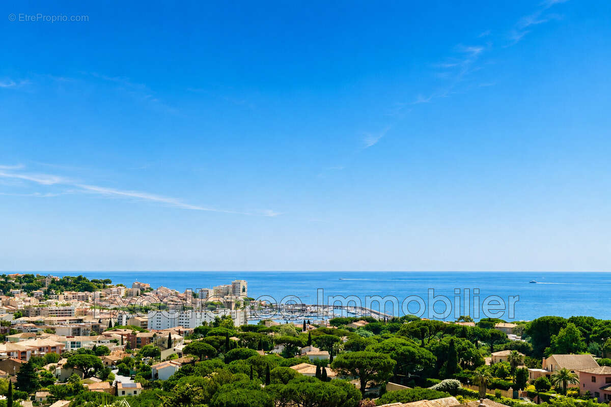 Maison 200 m² à Sainte-Maxime  - photo 4