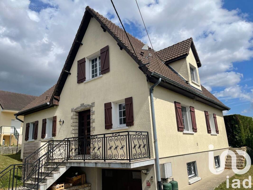 Photo 1 - Maison à MONTMIRAIL