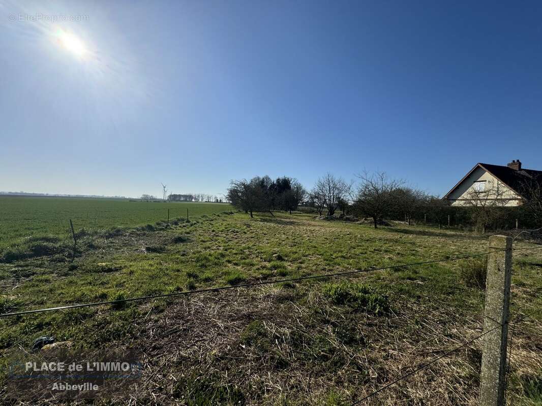 Terrain à SAINT-MAXENT