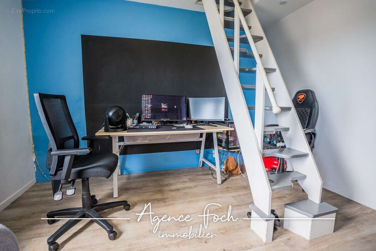 Maison 122 m² à Tarbes  - photo 8