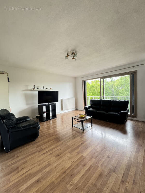 Appartement à TREMBLAY-EN-FRANCE