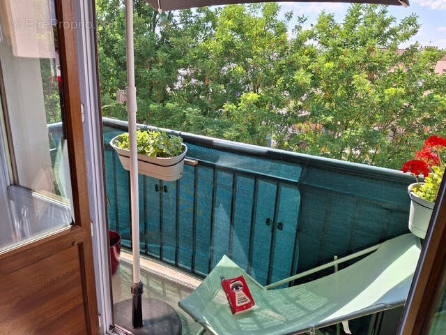 Appartement à SAINT-MAUR-DES-FOSSES