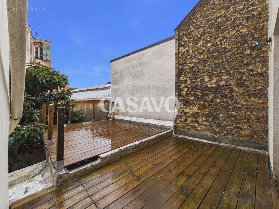 Appartement à AUBERVILLIERS