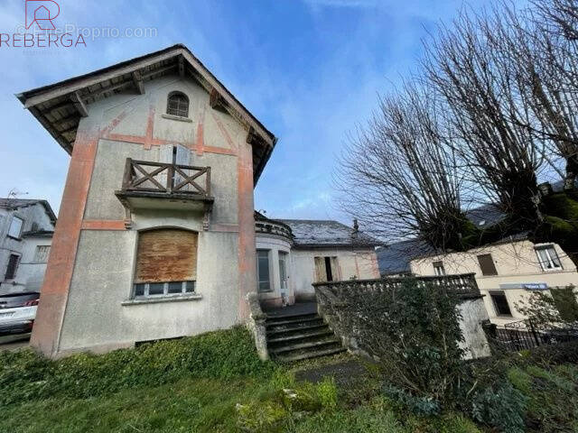 Maison à LACAUNE