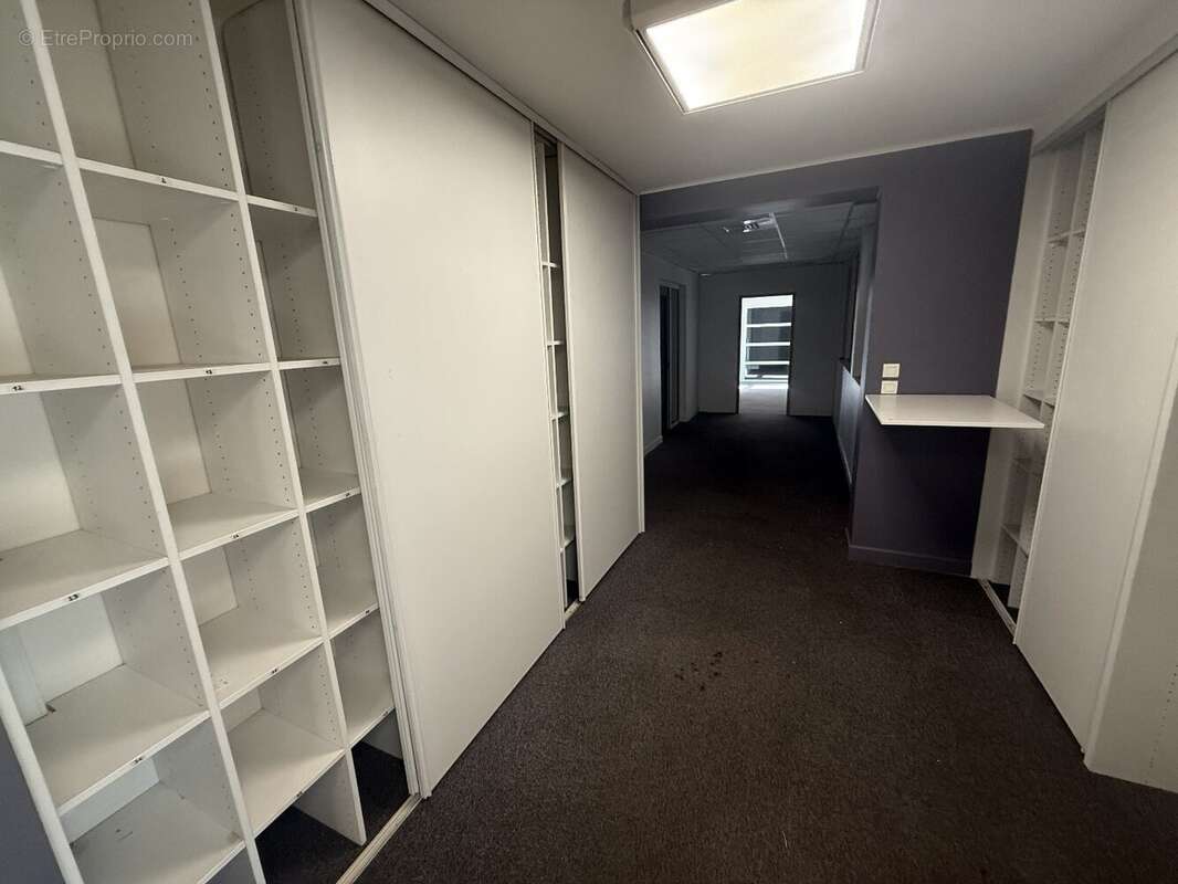 Commerce à AUCAMVILLE