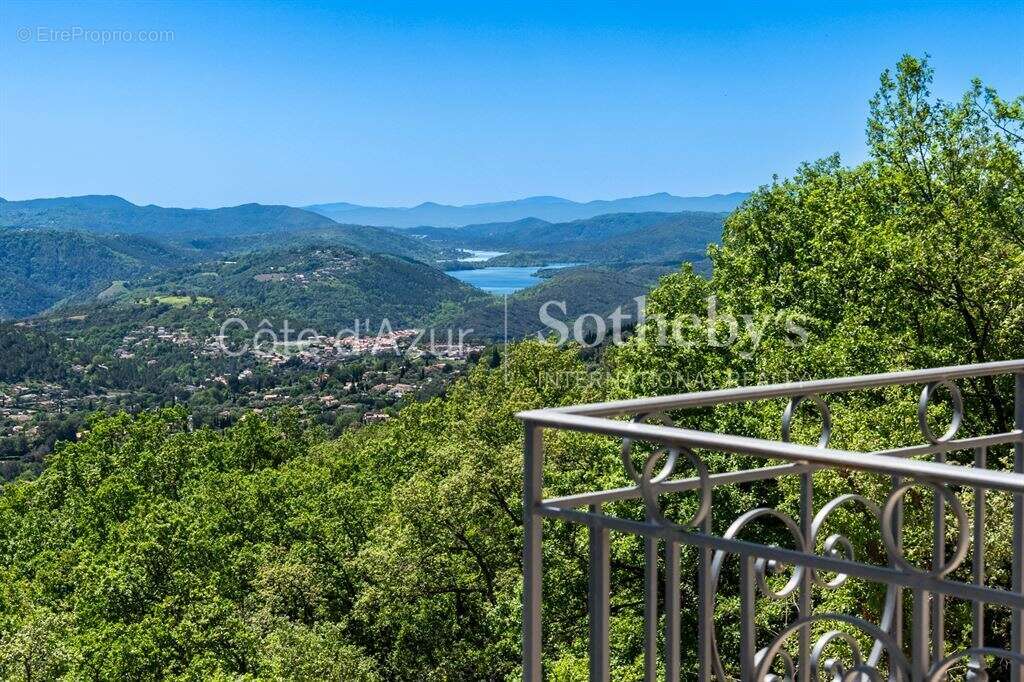 Maison à SPERACEDES